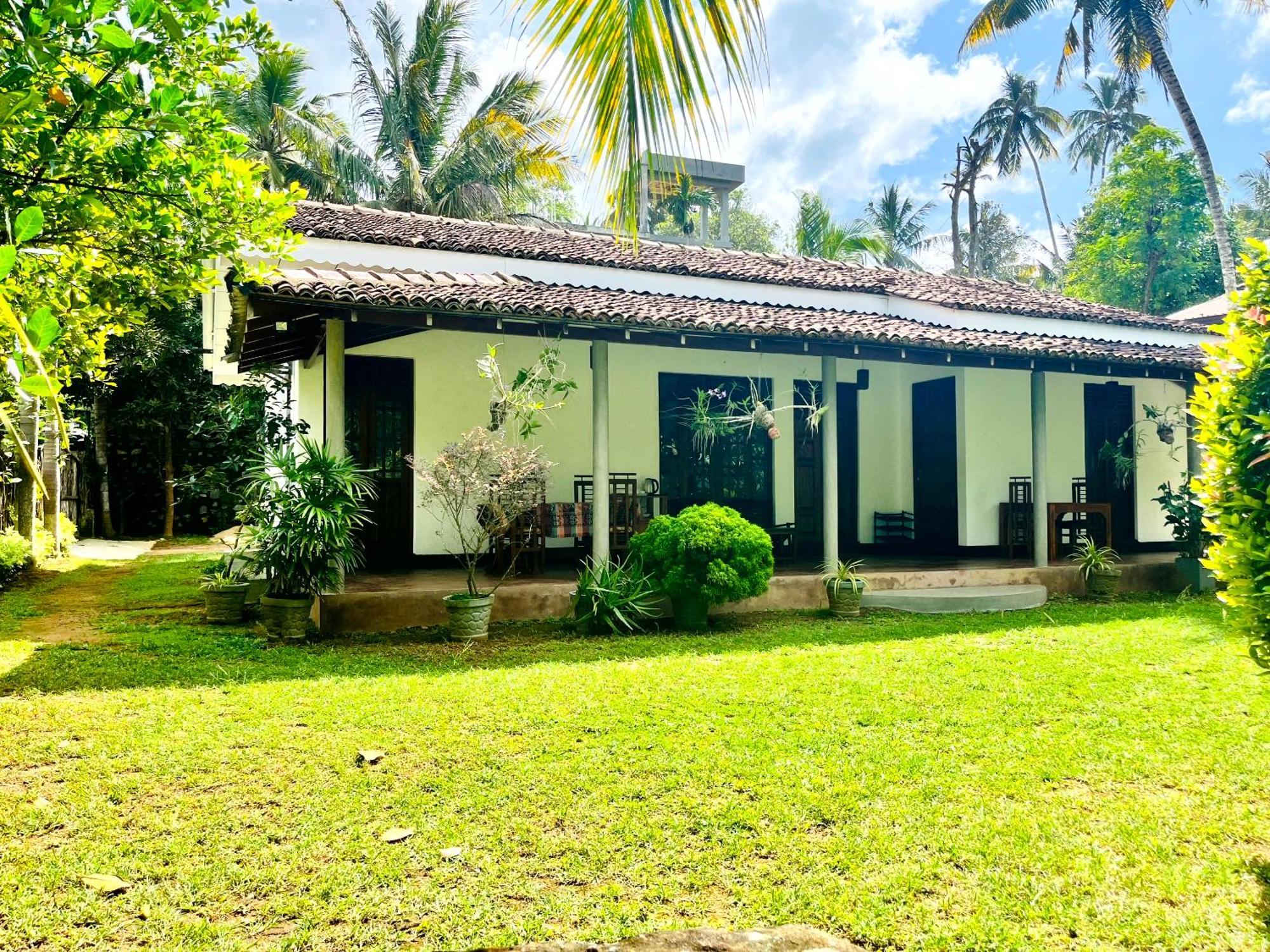 Ferienwohnung Peak House Dikwella Exterior foto